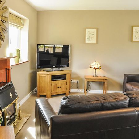 The Poplars Rooms & Cottages Тирск Экстерьер фото